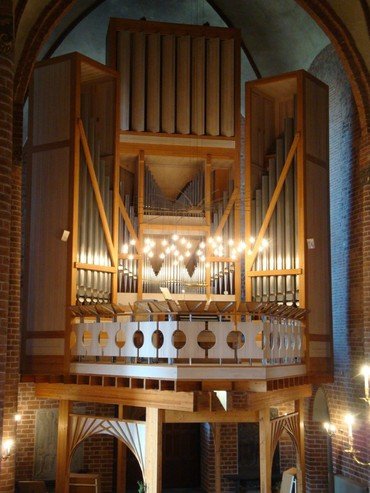 Billede af orglet set fra kirken